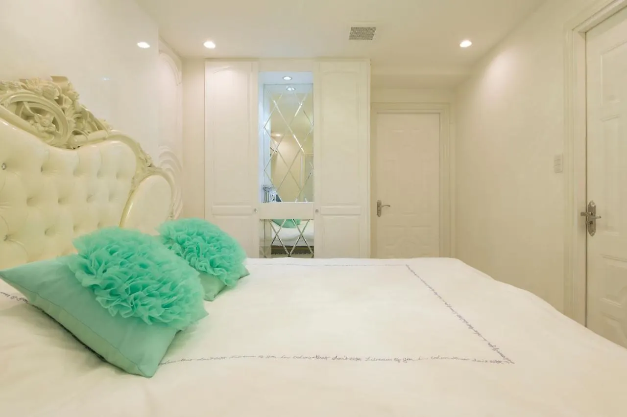 Reimi Mondo Apartment Tokyo